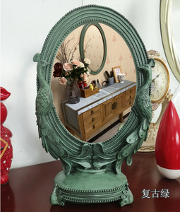 台式梳妆镜轻奢化妆镜房间卧室桌面家用小型复古镜欧式面诊镜宿舍