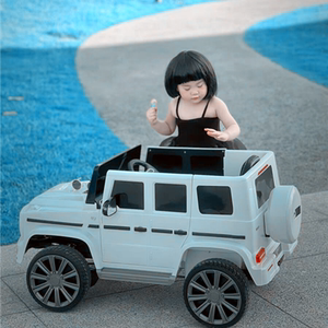 贝瑞佳儿童电动车大奔可坐人摇摆四驱遥控越野孩子生日礼物玩具车