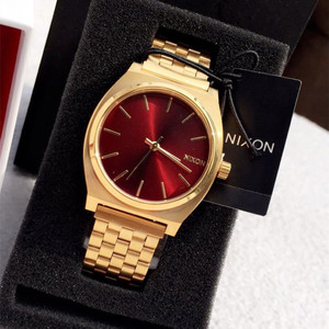 正品Nixon尼克松简约复古时尚方形酒红色金色经典欧美石英男手表