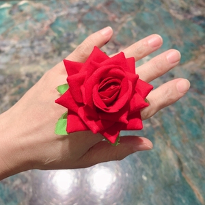 红玫瑰手指花舞蹈表演艺术考级指花旗袍走秀戒指花直播道具手带花