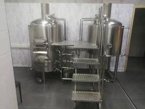精酿啤酒设备，一体机，分体机，美式三桶，储酒罐