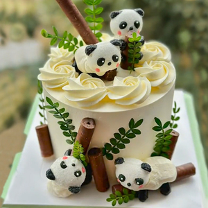 儿童节蛋糕装饰熊猫棉花糖摆件围边巧克力棒手指饼干棒甜品插件
