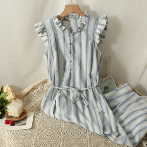 蓝色条纹无袖背心连衣裙女夏季2024新款设计感小众收腰飞飞袖长裙