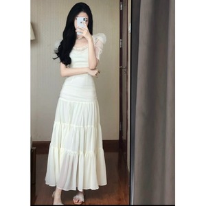 超仙女白色泡泡袖连衣裙夏季新款高级感方领纱网温柔法式公主长裙