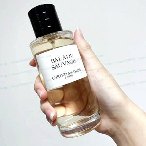 Dior迪奥典藏系列Balade Sauvage旷野信步男女士中性香水花果香调
