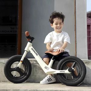 镁合金儿童平衡车无脚踏滑行2-7岁滑步两轮车宝宝玩具轻便溜溜车