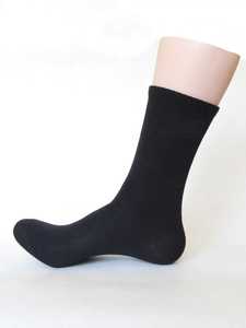男士抗菌防臭运动袜中筒偏长筒跑步训练青少年纯黑色学生四季薄袜