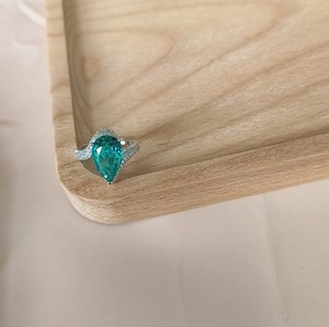 高级感欧美  锆石极难得的蓝色简单大方戒指 青岛饰品