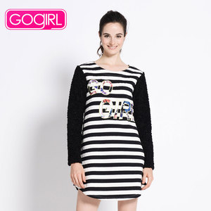 GOGIRL 高歌冬装新款黑白条纹中长款连衣裙女 G2144L03