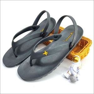 泰国进口纯橡胶带轮胎胶底防滑耐磨夹趾凉鞋休闲隐形旅游两用凉鞋