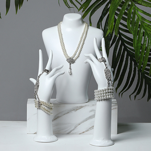 543珠宝首饰展示台颈部模型脖子道具仿真假手模项链戒指陈列拍摄