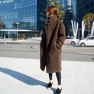 D13韩国女装羊羔绒中长款浣熊双排扣宽松冬季女大衣外套保暖