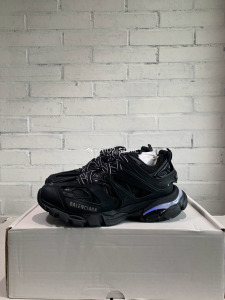 Balenciaga track shoes review Opogbobdaso.gq