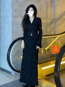法式高级感黑色套装女轻熟风蕾丝上衣气质御姐时尚裙子秋冬两件套