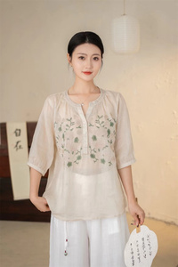 夏季新中式苎麻牡丹花刺绣中袖V领衬衣女宽松显瘦薄款套头衬衫女