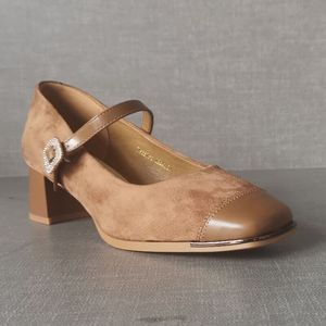 名典2024春季新品女鞋 法式晚风玛丽珍鞋中跟浅口小单鞋DS55251