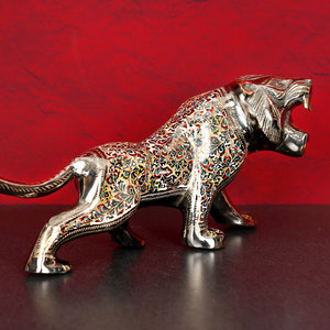 铜老虎装饰工艺品家居摆件黄铜手工雕刻巴基斯坦铜器动物摆设品