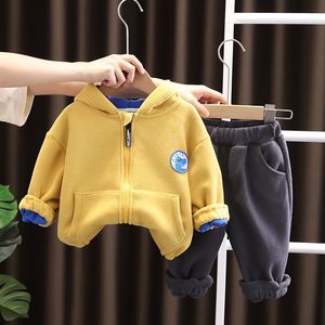 韩版新品男宝宝秋冬季套装儿童加绒双面绒外套男童恐龙衣服婴