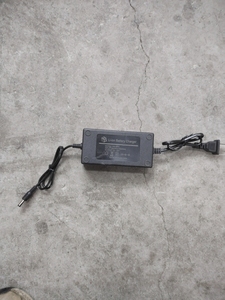 柯凡128V电钻电动扳手切割机168V充电器角磨机锂电池专用充电器