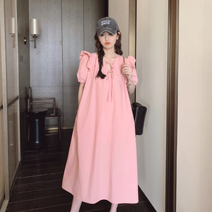粉色连衣裙女夏季2024新款法式小清新甜美荷叶边显瘦中长款娃娃裙