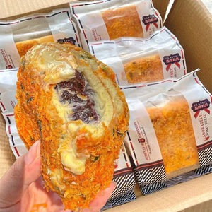 紫米肉松味香葱麻薯卷爆浆夹心软面包学生早餐代餐休闲零食整箱装