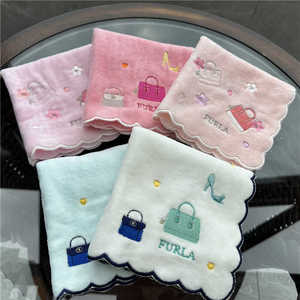 精品 出口日本原单furl*a 包包高跟鞋小熊刺绣卡通割绒中方巾手帕