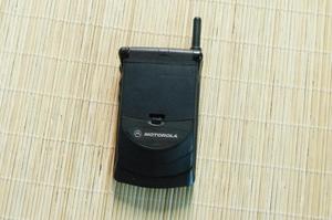二手Motorola/摩托罗拉 308328318C经典怀旧大卡古董手机带腰夹