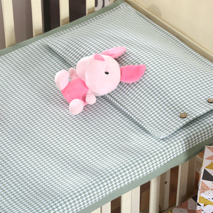 新款宝宝幼儿园凉席婴儿床空调席凉爽舒适可水洗折叠夏季软席子