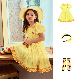 韩国童装ins风婴儿宝宝女童夏季黄色草莓花边连衣裙裙子