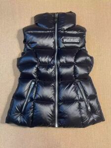 mac chaya 女款 23款羽绒马甲 冬季 加拿大三大羽绒品牌 保暖一流