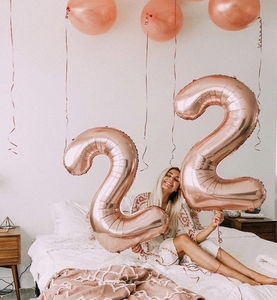 2022玫瑰金数字气球双十一红拍照道具宝宝成人生日周岁装饰气球