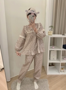 韩国新款方领可爱卡通小熊甜美蕾丝花边荷叶边长袖家居睡衣套装