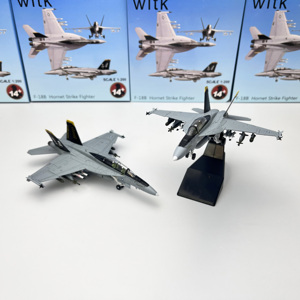 1:100 F/A-18 F-18超级大黄蜂海盗旗战斗机飞机军事模型摆件玩具