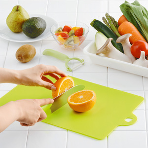日本进口塑料软菜板可弯曲砧板案板厨房用品食物分类健康抗菌菜板