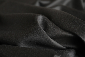 中国代工黑色短顺山羊绒细水波纹羊绒顺毛羊毛面料设计师套装布料