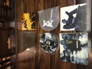黄贯中 黑白 2001年H环球胶套首版CD