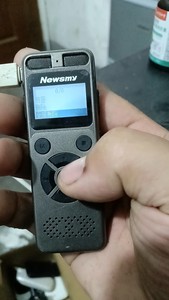 Newsmy纽曼录音笔/RV29/成色如图，开机如图，按键试