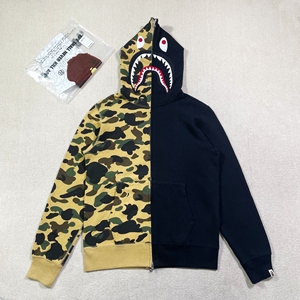 Bape 黑黄迷彩拼接鲨鱼帽衫 卫衣