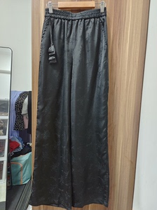 pan duo la新中式裤子，全新黑色，提花醋酸面料，非常