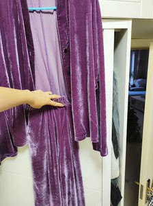 丝柔套装香芋紫色，颜色很好看，休息篇幅袖，裤子阔腿裤，135