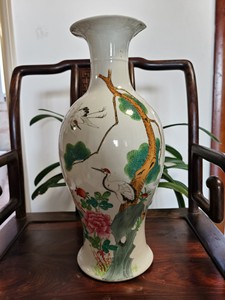 清末民国时期精品细路纯手绘松鹤延年花卉纹大花瓶。画片极其细腻