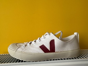 VEJA 小白鞋 正品全新 42码 帆布面料 仅存放 有存放