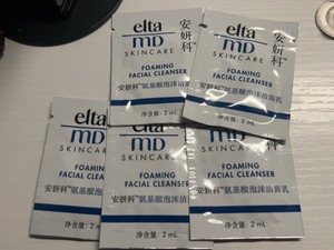 出EltaMD氨基酸洁面乳小样共5包，每包2ml，用于洗脸的