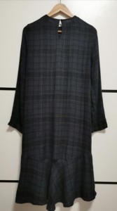 Zara鱼尾连衣裙，xs24码，墨绿色格子，长袖，淡淡的小优