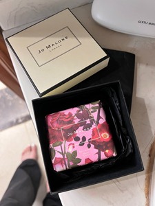 祖马龙香皂 红玫瑰 带礼盒。