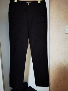 况珈兒CLanLine女裤，黑色长裤，光滑面料时尚减龄，17