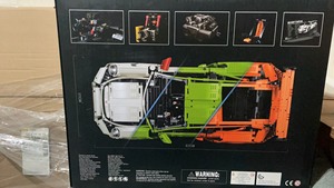 绝版得高版本白色保时捷911GT3