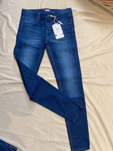 【特价处理】PullBear西班牙品牌女弹力修身小脚牛仔裤