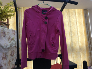 scat粉红色修身春秋款卫衣外套，商场正品，轻微穿着痕迹