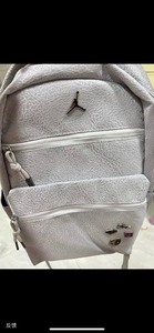 Nike/耐克乔丹白色双肩包旅行背包学生书包男女同款情侣款皮